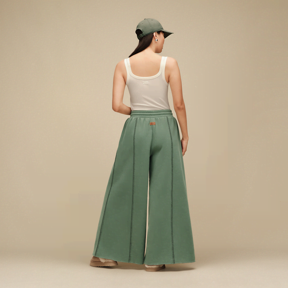Women's Mid-Rise Extra Wide-Leg Fleece Pants - Green